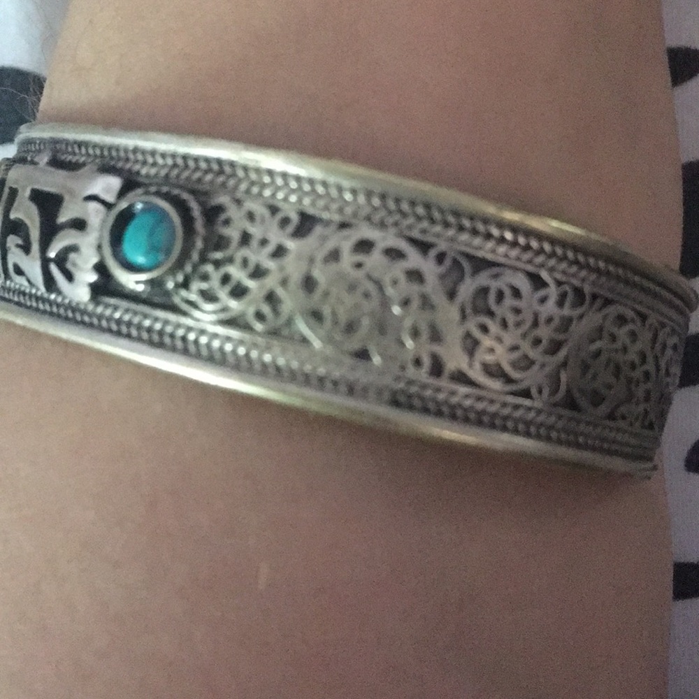 Silver Bangle - Picture 7 of 8